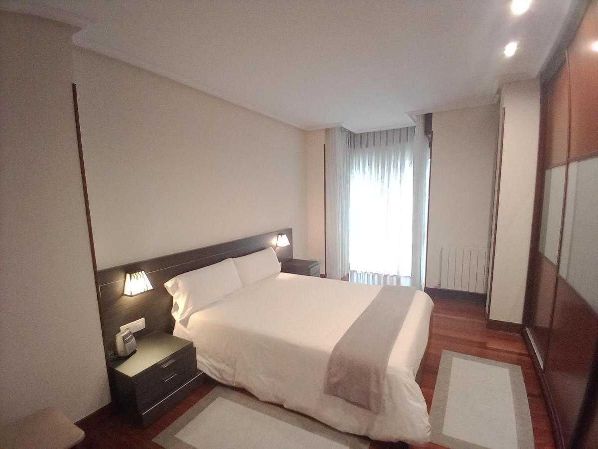 Apartamento Ana Con Garaje Éibar Kültér fotó