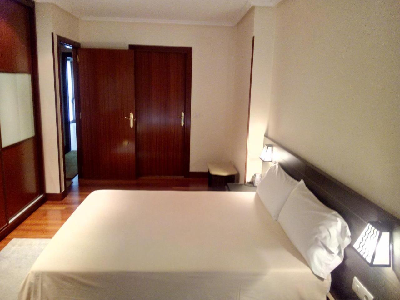 Apartamento Ana Con Garaje Éibar Kültér fotó