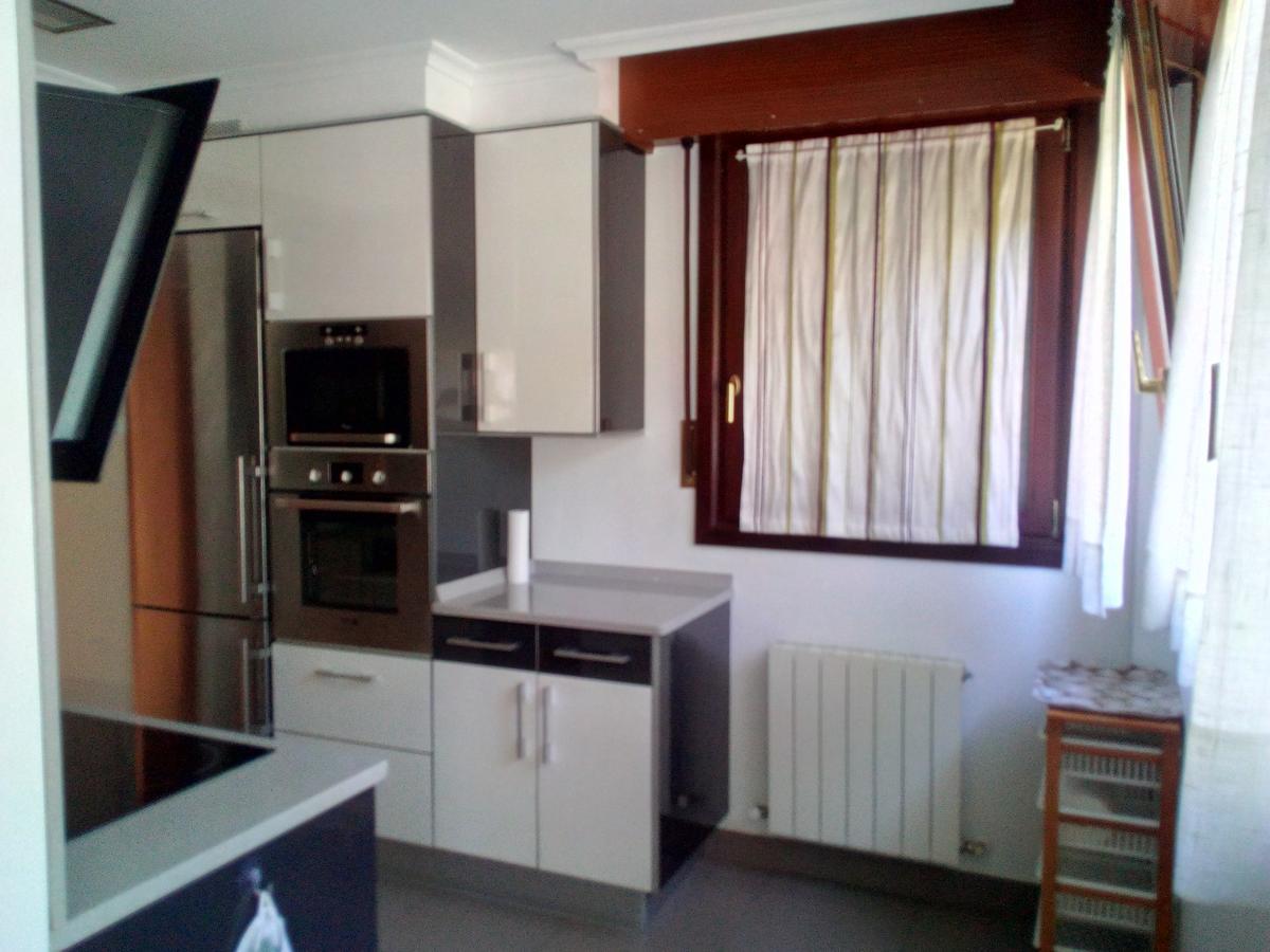 Apartamento Ana Con Garaje Éibar Kültér fotó